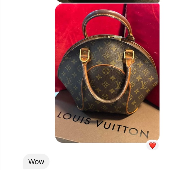 This is an authentic LOUIS VUITTON Monogram Ellipse Pre-owned - Picture 3 of 5